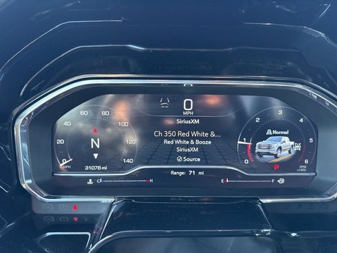 Used 2023 GMC Sierra 1500 SLT w/ SLT Premium Package image 25