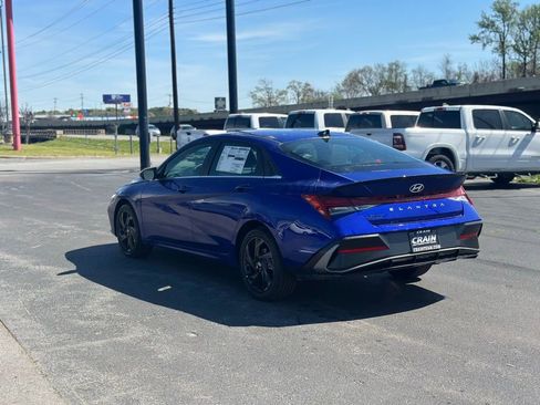 New 2026 Hyundai Elantra SEL Sport Premium FWD image 5