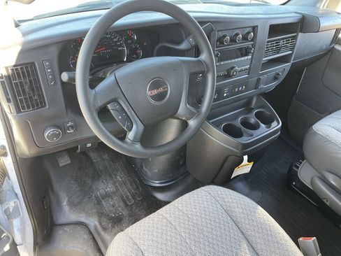 New 2025 GMC Savana 2500 Extended w/ Driver Convenience Package RWD image 10