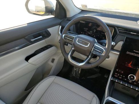 New 2026 GMC Terrain Denali image 17