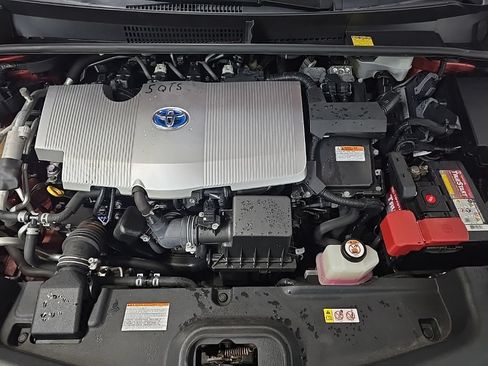 Used 2017 Toyota Prius Prime Plus FWD image 12