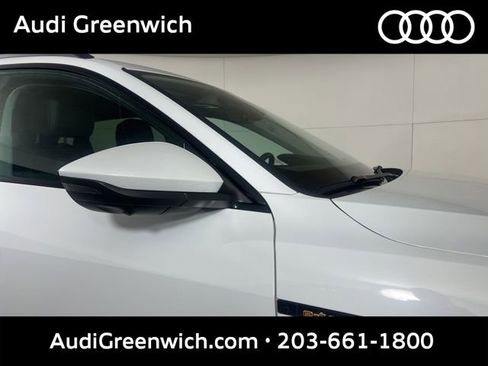 Used 2023 Audi e-tron Premium Plus w/ Premium Plus Package AWD/4WD image 8