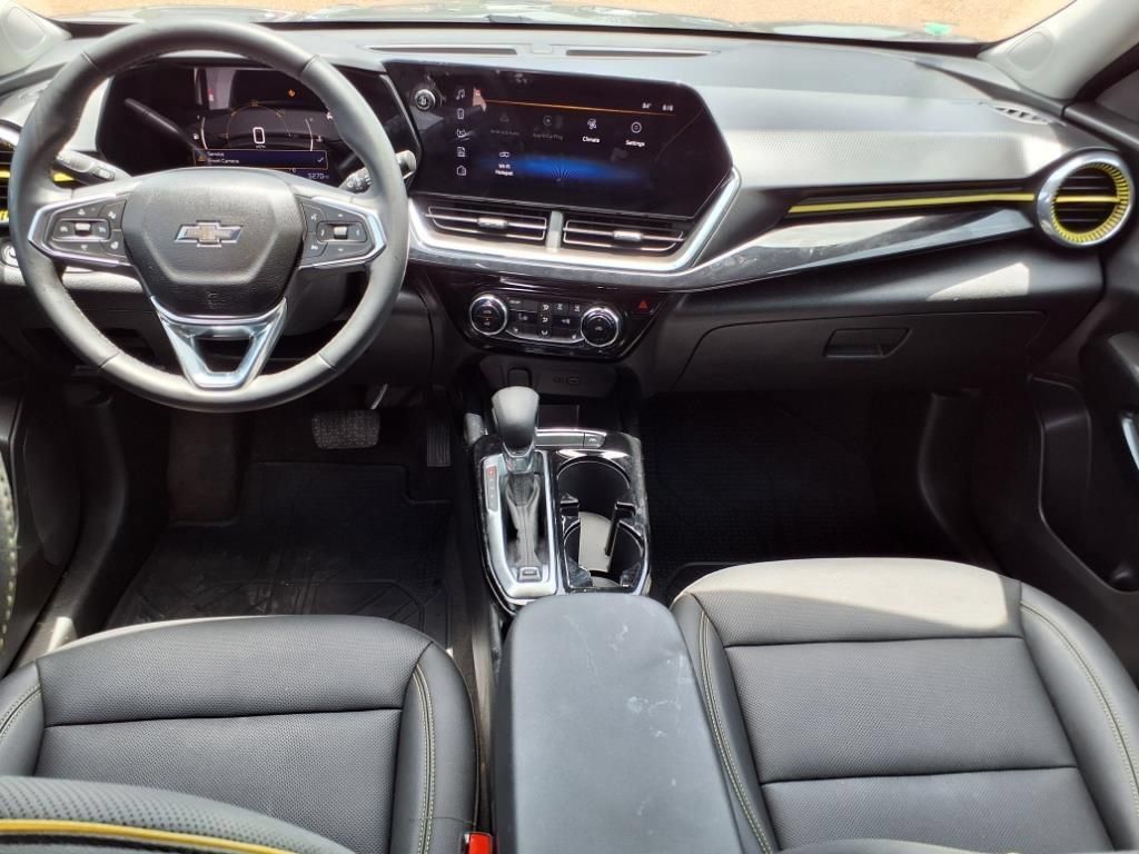 Used 2025 Chevrolet Trax ACTIV w/ Driver Confidence Package FWD image 11