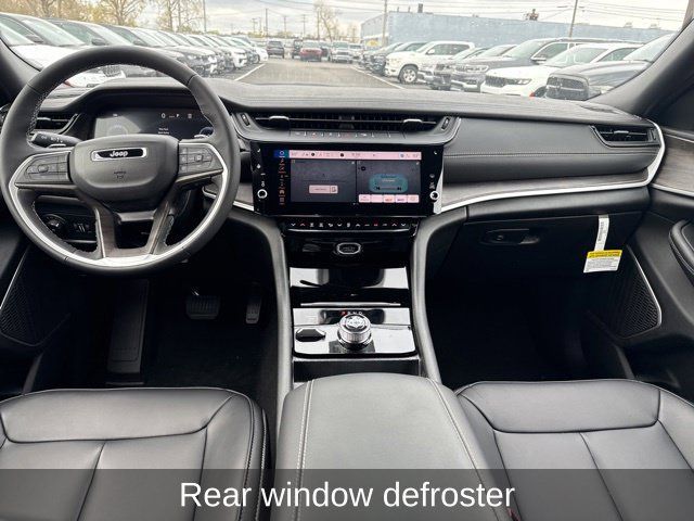 Used 2026 Jeep Grand Cherokee L Limited AWD/4WD image 8