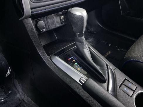 Used 2017 Toyota Corolla SE FWD image 16