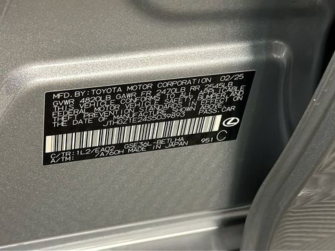 Used 2025 Lexus IS 350 F Sport w/ Navigation Package image 33