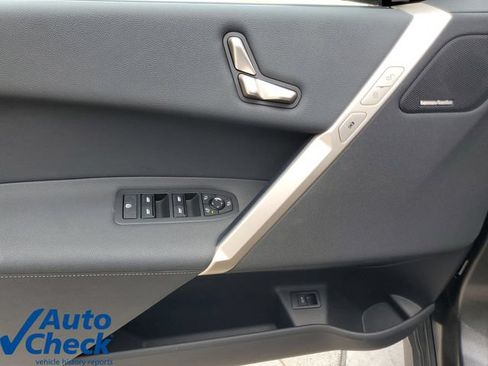 Used 2024 BMW iX xDrive50 w/ Convenience Package AWD/4WD image 21