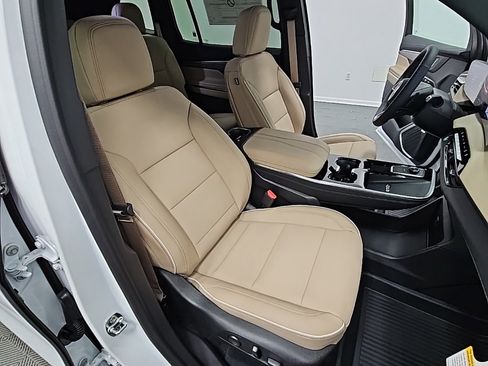 New 2026 Buick Enclave Preferred w/ Power Package image 41