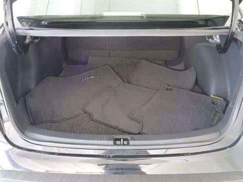 Used 2023 Toyota Corolla LE w/ Carpet Mat Package (TMS) FWD image 20