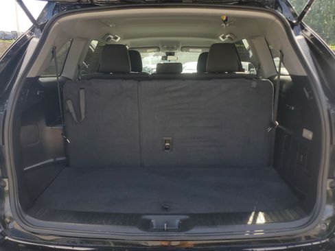 Used 2019 Toyota Highlander LE FWD image 8