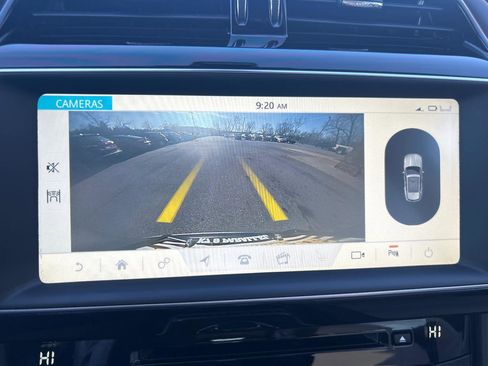 Used 2020 Jaguar F-PACE Prestige AWD/4WD image 16