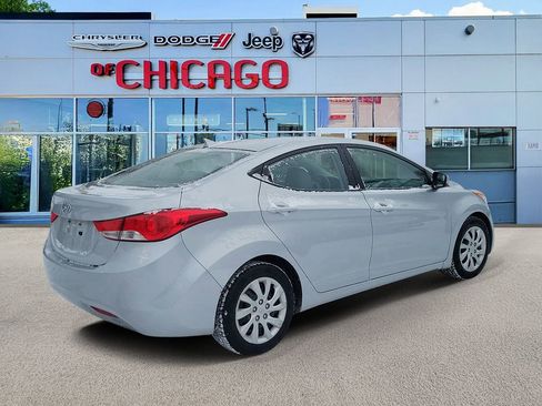 Used 2012 Hyundai Elantra GLS image 3