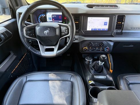 Used 2021 Ford Bronco Badlands image 14