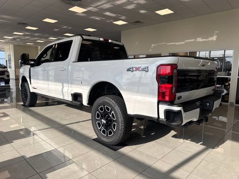 New 2026 Ford F250 Platinum AWD/4WD image 10