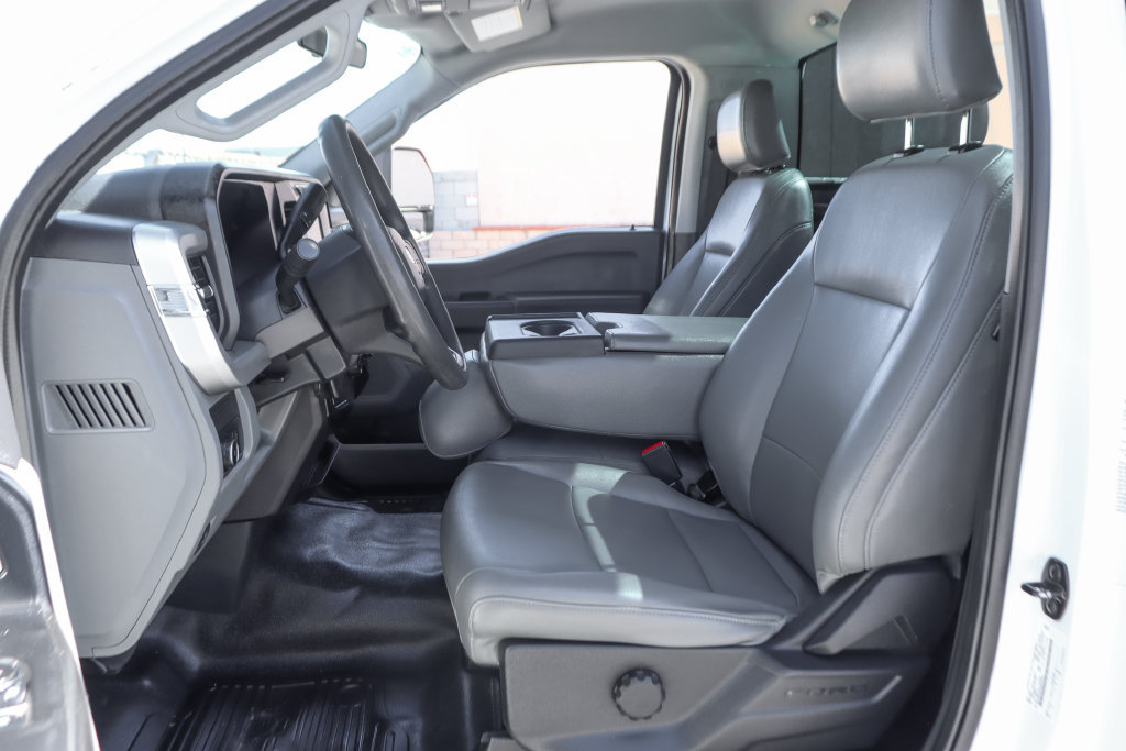 Used 2023 Ford F550 2WD Regular Cab Super Duty image 18