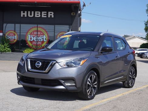 Used 2020 Nissan Kicks SR FWD image 3