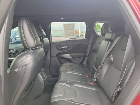 Used 2021 Jeep Cherokee Latitude Lux 80th Anniv w/ Quick Order Package 26U 80TH AWD/4WD image 13
