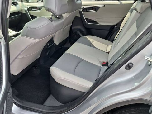 Certified 2022 Toyota RAV4 XLE Premium AWD/4WD image 16