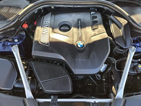 Used 2019 BMW 530i w/ Convenience Package image 37