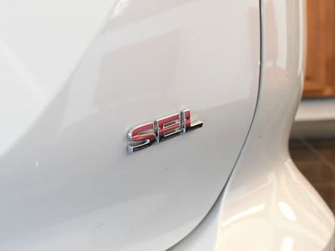 New 2026 Mitsubishi Outlander SEL AWD/4WD image 19