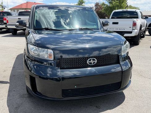 Used 2009 Scion xB FWD image 11