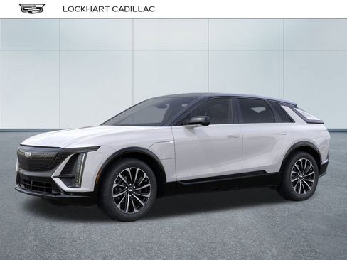 New 2025 Cadillac Lyriq Sport image 2