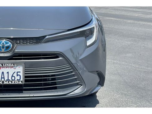 Used 2023 Toyota Corolla LE FWD image 46