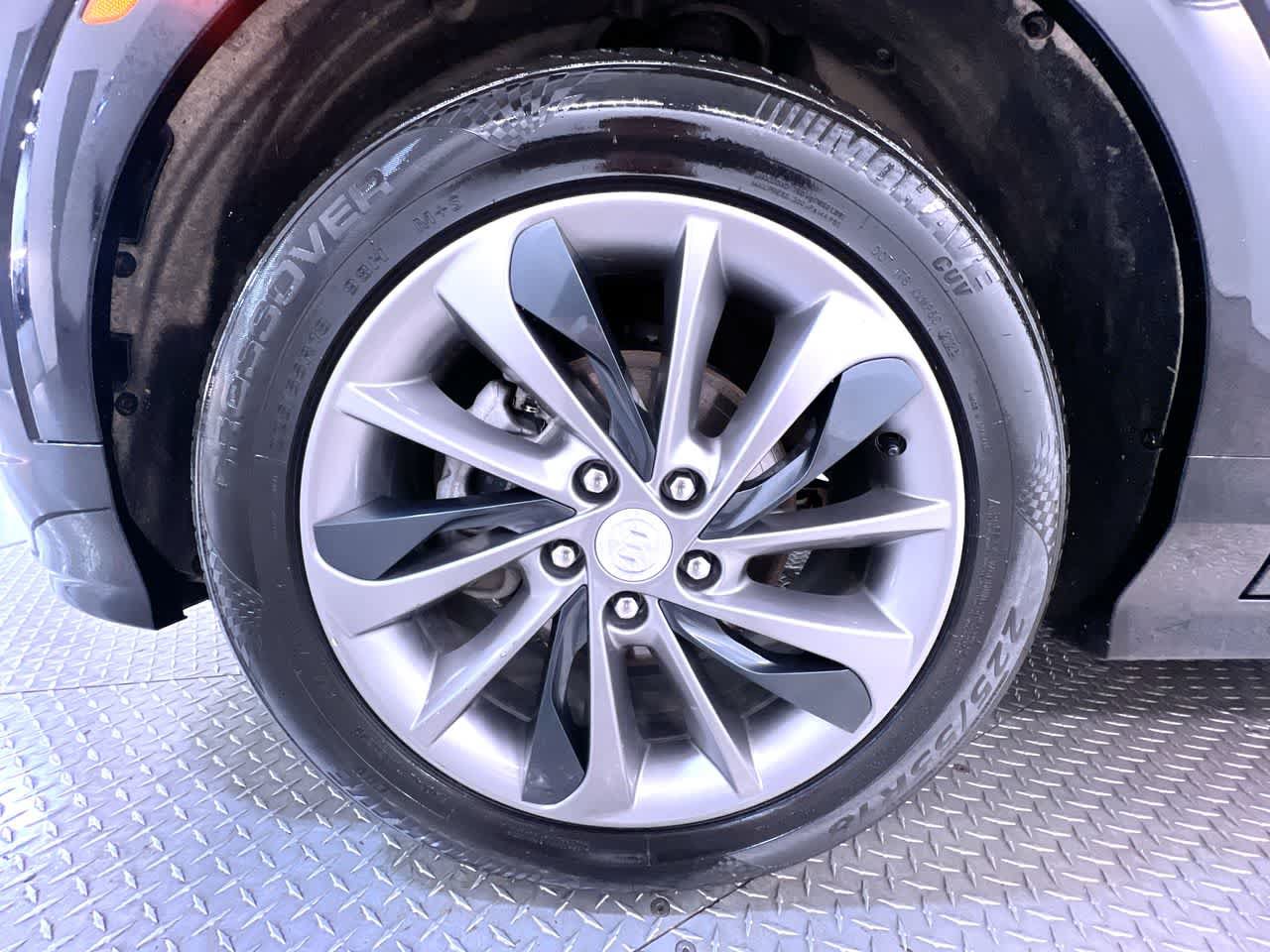 Used 2021 Buick Encore GX Select w/ Sport Touring Package FWD image 10