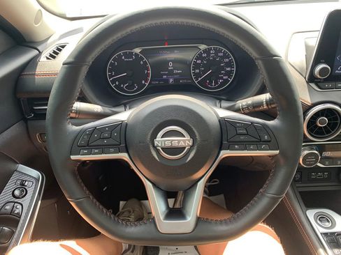 Used 2024 Nissan Sentra SR w/ SR Premium Package FWD image 9