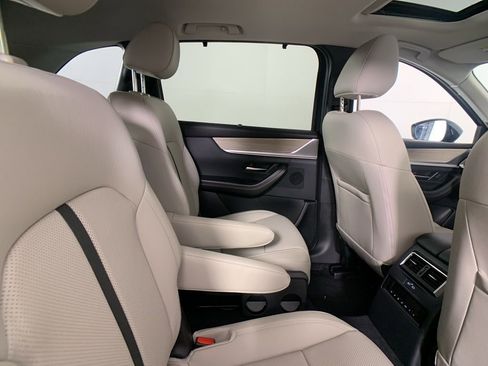 New 2025 MAZDA CX-90 Plug-In Hybrid w/ Preferred image 28