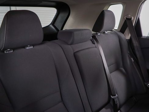 Used 2024 Nissan Rogue S FWD image 27