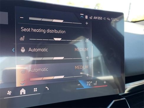 New 2026 BMW 530i xDrive w/ M Sport Package image 25