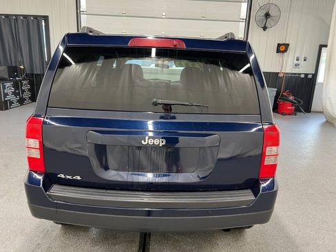 Used 2014 Jeep Patriot Sport w/ Power Value Group AWD/4WD image 5