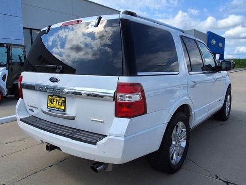 Used 2016 Ford Expedition Platinum AWD/4WD image 8