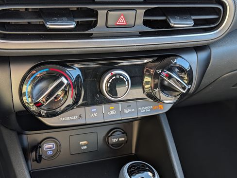 Certified 2023 Hyundai Kona SEL FWD image 23
