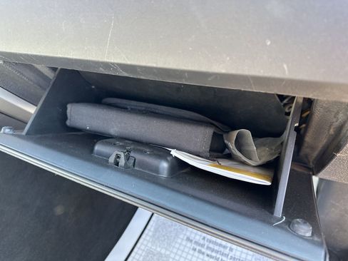 Used 2013 Ford F150 XLT w/ Luxury Equipment Group image 37