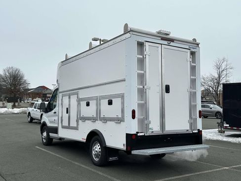 New 2024 Ford Transit 350 RWD image 4
