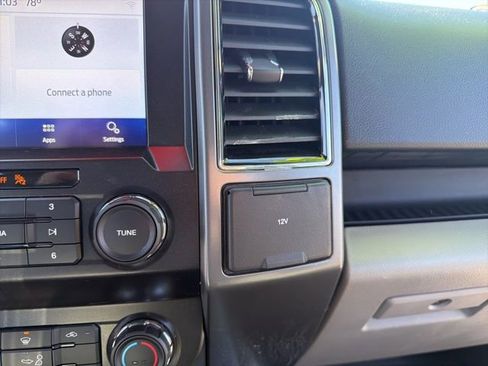 Used 2020 Ford F150 XLT image 22