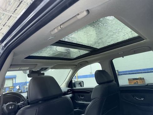 Used 2024 Honda Pilot Touring image 26