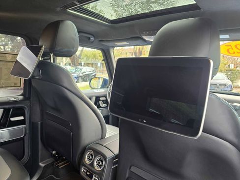 Certified 2025 Mercedes-Benz G 580 w/ EQ Technology image 15