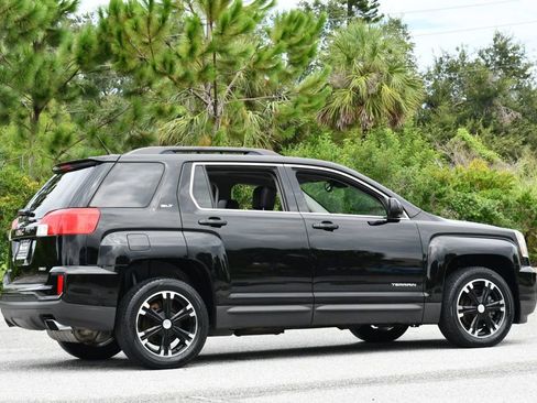 Used 2017 GMC Terrain SLT w/ Open Road Package image 32