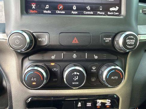 Used 2019 RAM 1500 Big Horn image 30