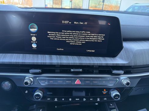 New 2025 Kia Telluride EX image 34