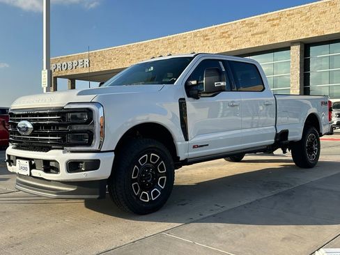 New 2026 Ford F350 Platinum w/ FX4 Off-Road Package image 30