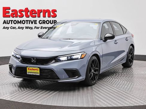 Used 2024 Honda Civic Sport image 1