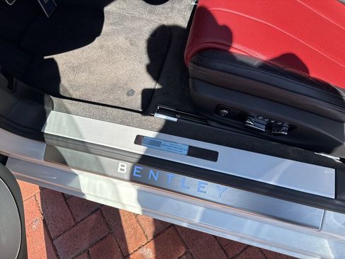 Used 2020 Bentley Continental GT AWD/4WD image 6