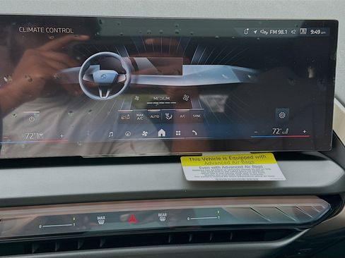 New 2025 BMW X3 xDrive30i w/ Convenience Package image 13