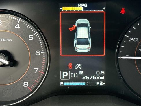 Used 2023 Subaru Crosstrek 2.0i Premium AWD/4WD image 39
