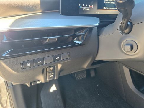 New 2026 Nissan Murano Platinum image 21