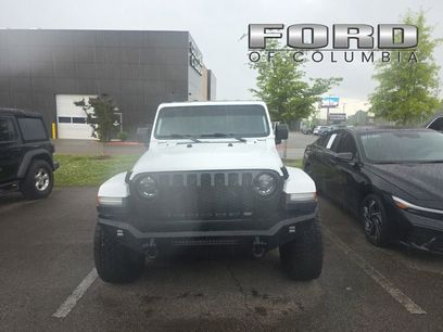 Used 2023 Jeep Gladiator Sport